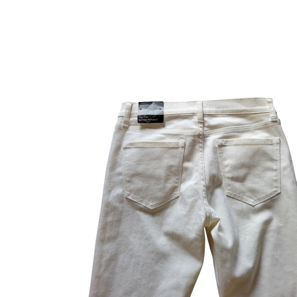 Banana Republic Classic White Women's Jeans - Picture 8 of 8